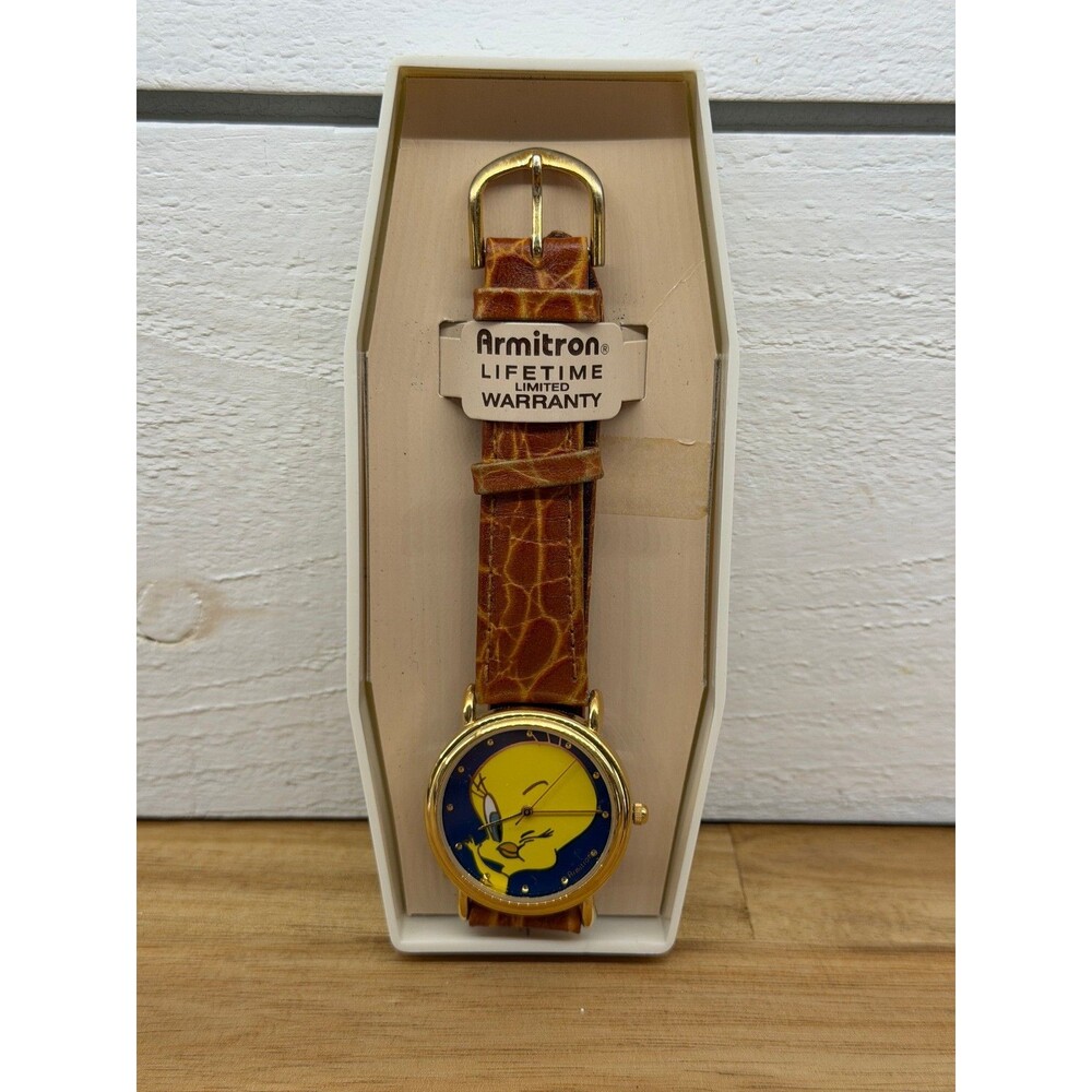 Vintage 1994 Armitron Tweety Bird Looney Tunes Collectible Watch w/Original case